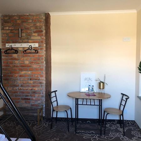 Pokoje Goscinne Atelier Orneta Екстериор снимка