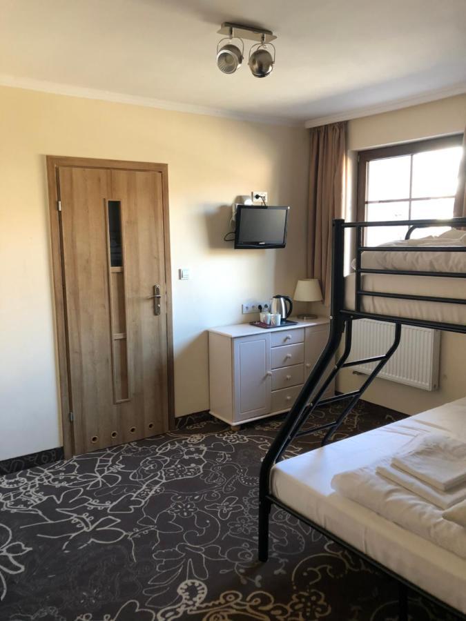 Pokoje Goscinne Atelier Orneta Екстериор снимка
