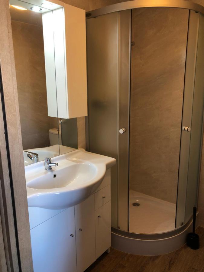 Pokoje Goscinne Atelier Orneta Екстериор снимка